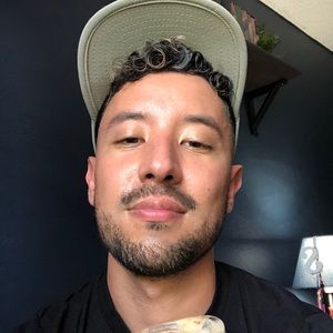 Meet your Posher, Adrian